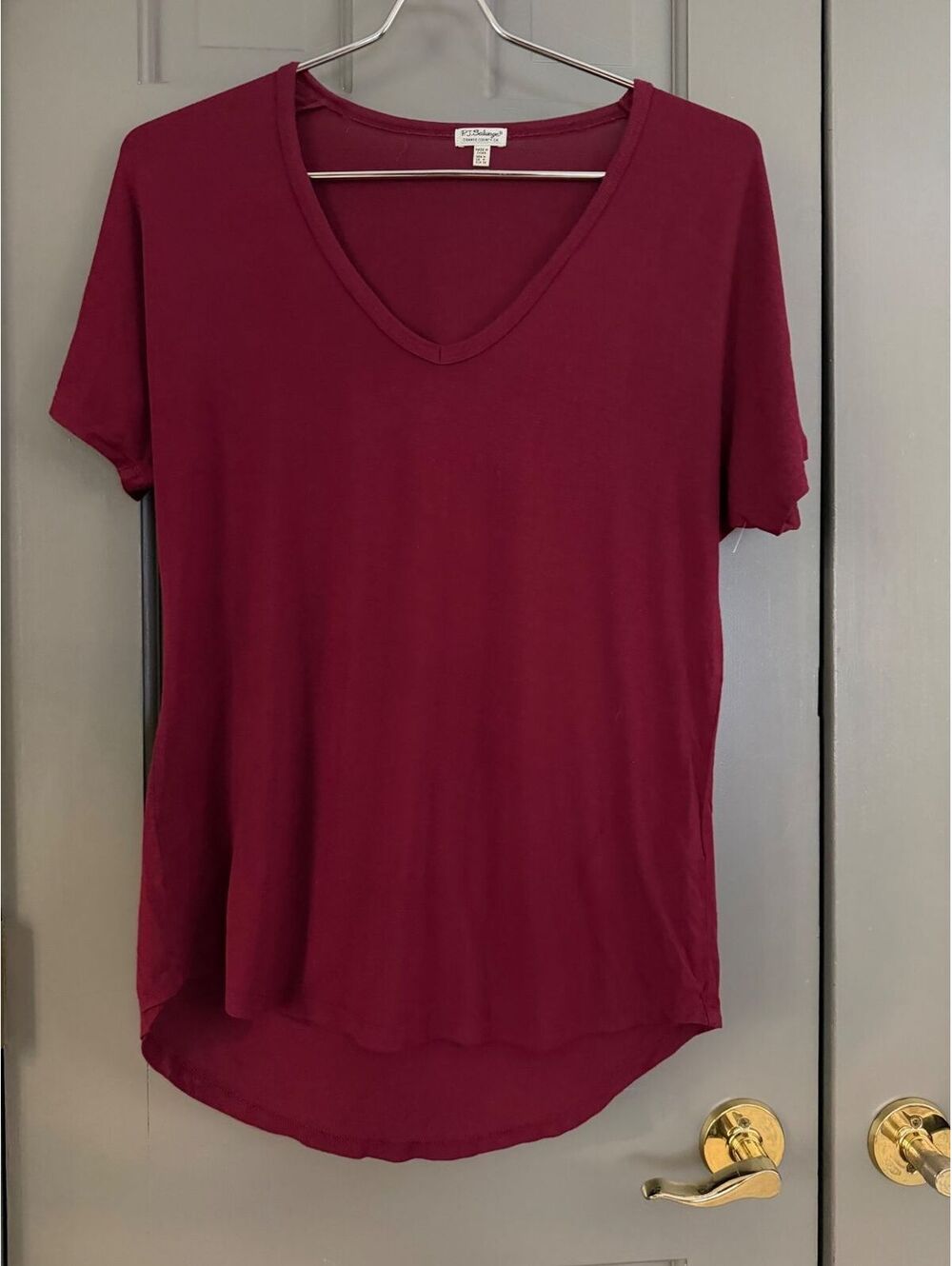 PJ Salvage Maroon Short Sleeve V-Neck Tee Lounge Top Sz M
